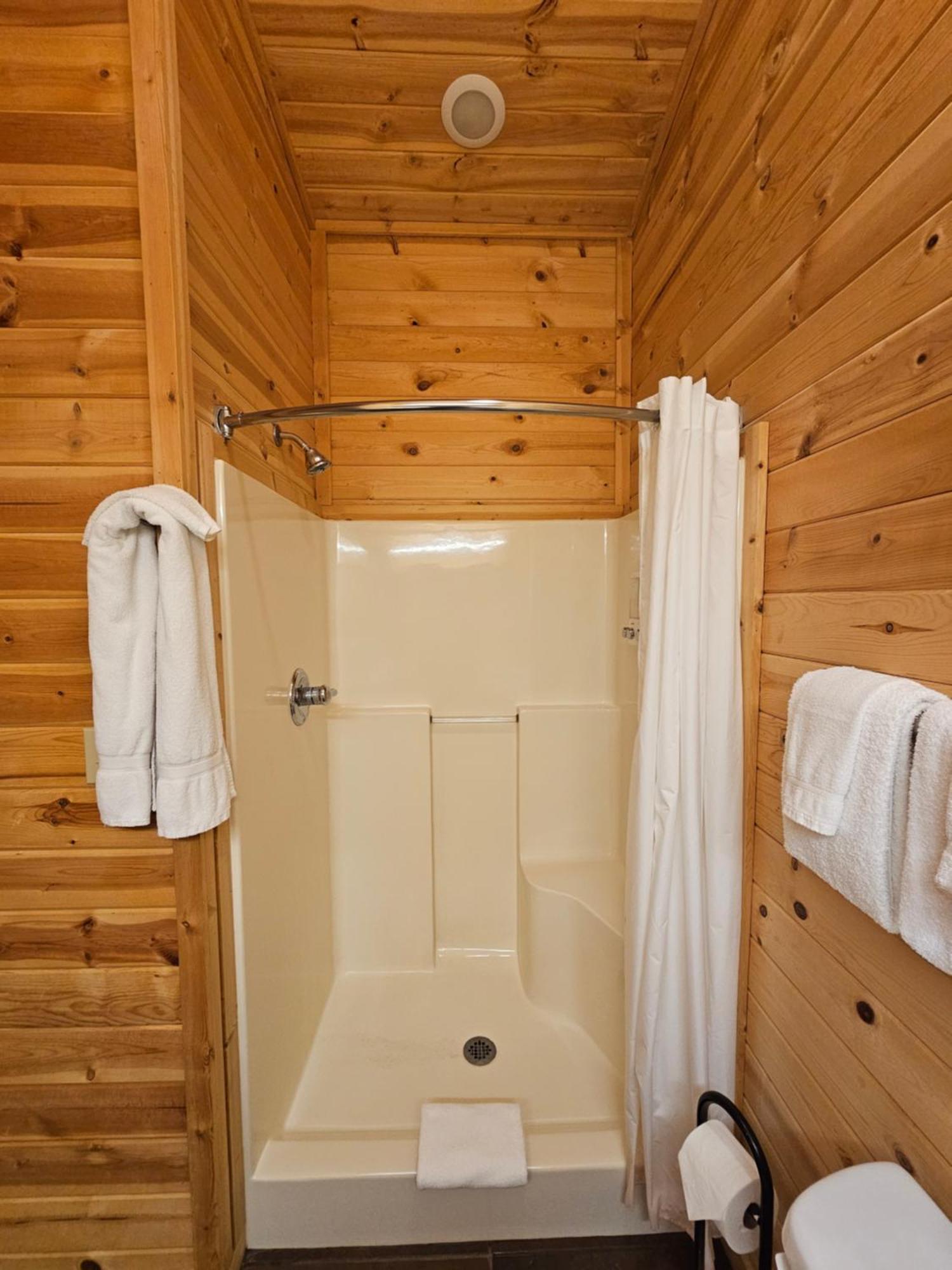 5 Min To Beaver Lake-King Bed-Fire Pit-Jetted Tub #5 Eureka Springs Extérieur photo