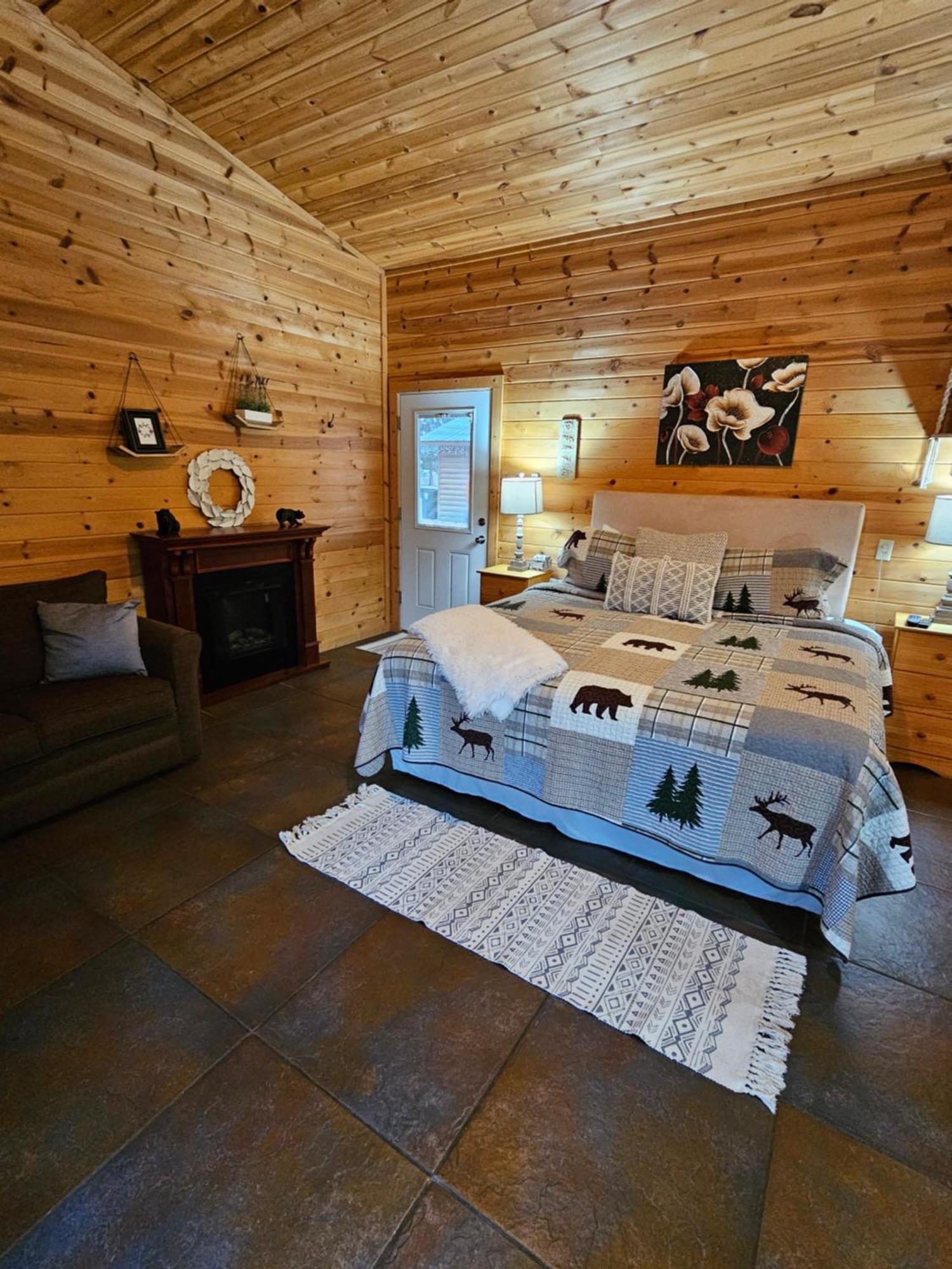5 Min To Beaver Lake-King Bed-Fire Pit-Jetted Tub #5 Eureka Springs Extérieur photo